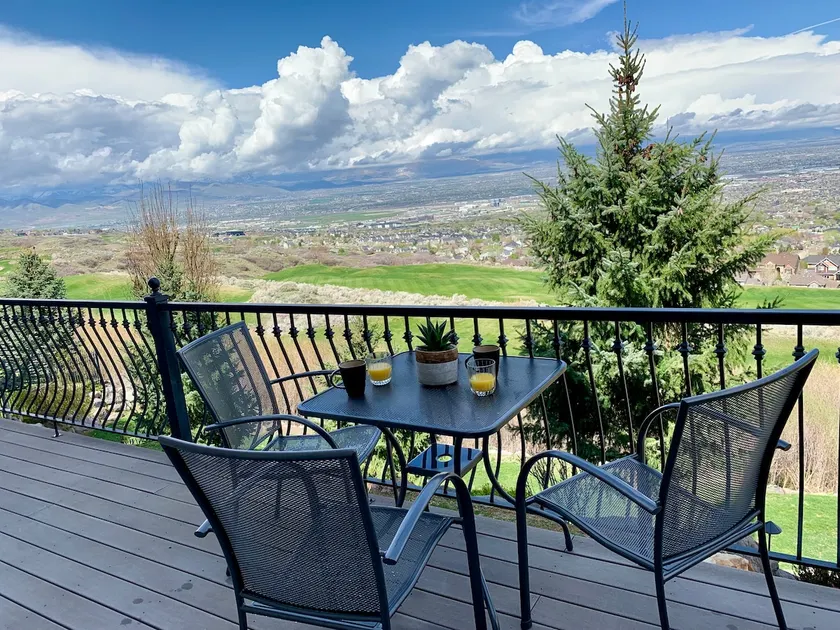 Ridge Retreat with a View - Image 1