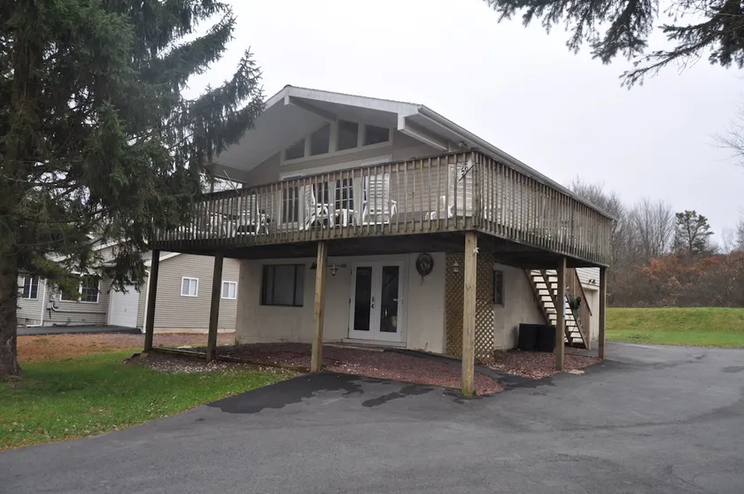 Perfect Getaway In The Poconos!! (House #3) - Image 1