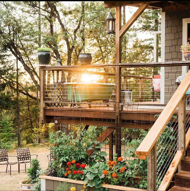 Farmhouse Cabin in the woods w Privacy! WIFI AC - Image 1