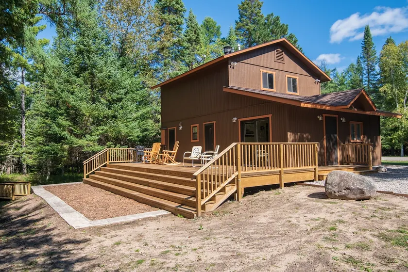 Gus`s Stump, a scenic retreat by all of the winter and summer fun of Michigan. - Image 1