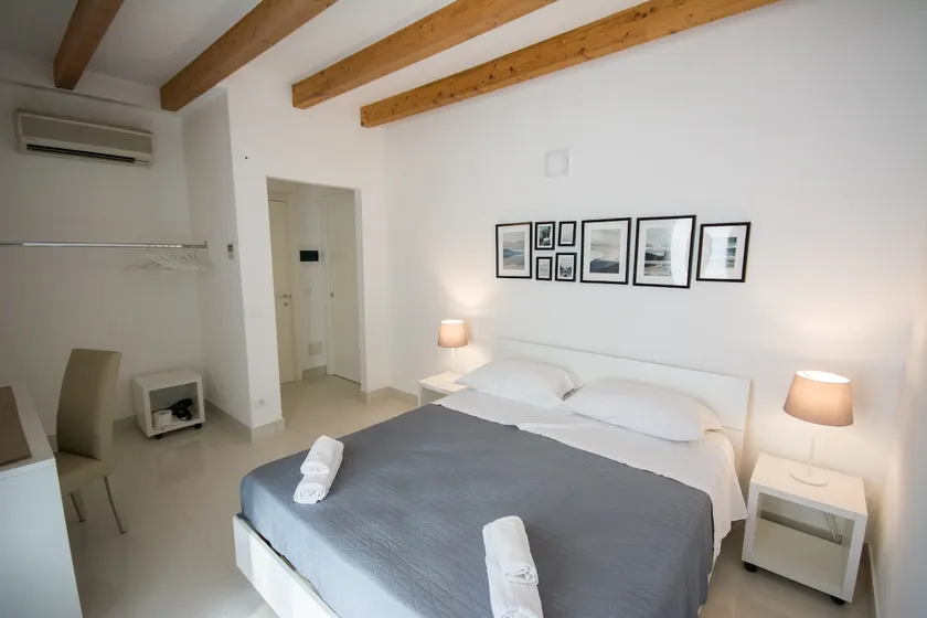 Di Fazio Suite 3 - Image 1