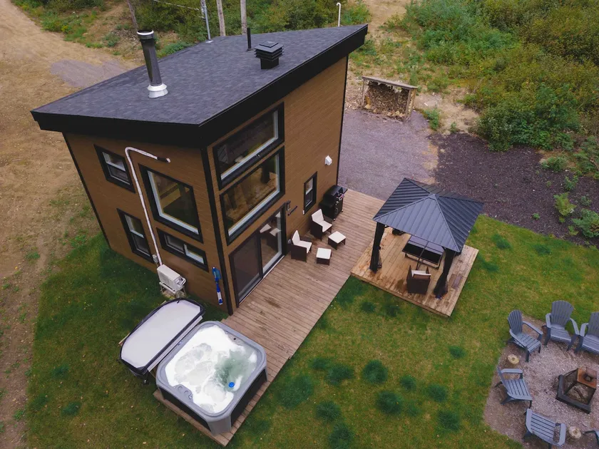 Chalet Le Panorama – Waterfront! - Image 1