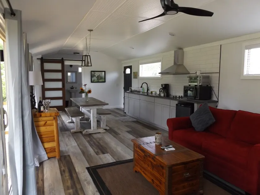 The Ranch in Mt Airy - Image 1