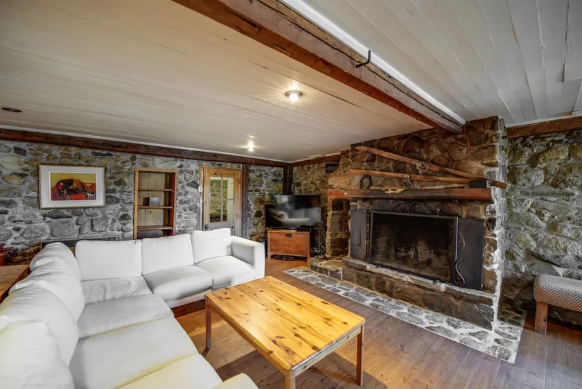 The Renaud House 1813 - 4 bedrooms for 12 people - Image 1