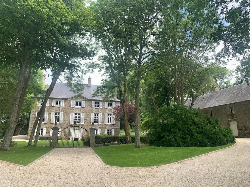 Logis K, charm in the heart of Saint Pair - Image 1