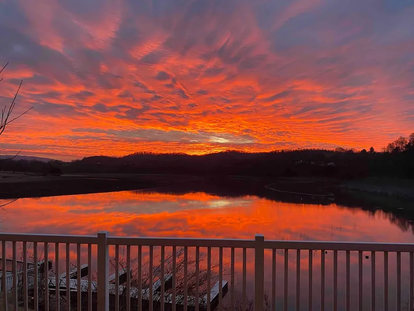 Sunrise Deck and Boat Slip. Peace and Fun! - Image 1
