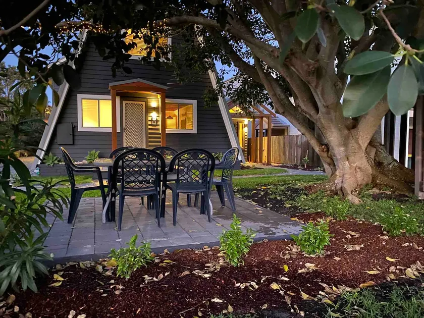 Figtree at Fingal Bay - Image 1