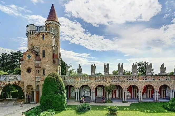 Korona Apartman Székesfehérvár - Image 1