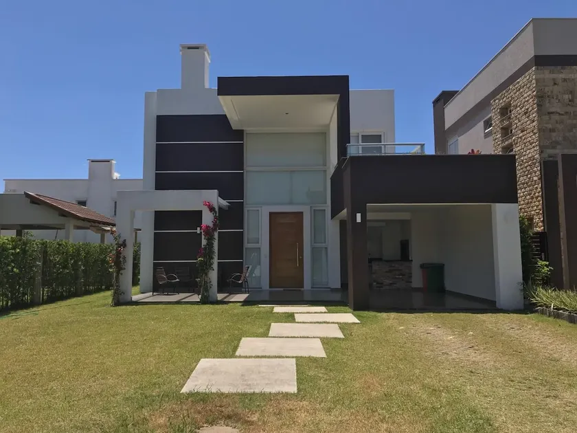 Gated condominium house by the south atlantida sea - Image 1