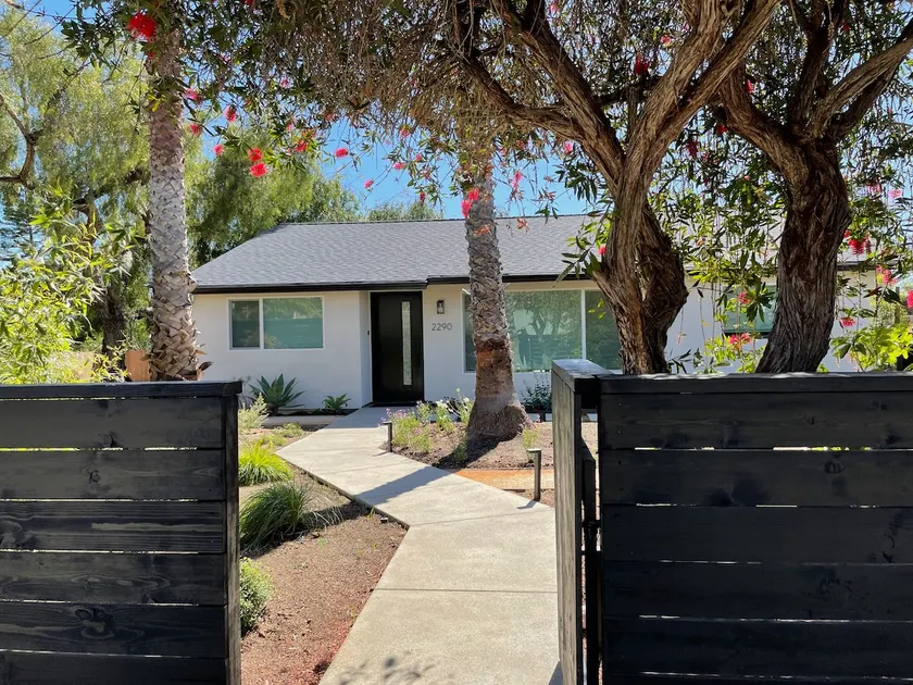 Cardiff Beach House - 5 min walk to beach - Image 1
