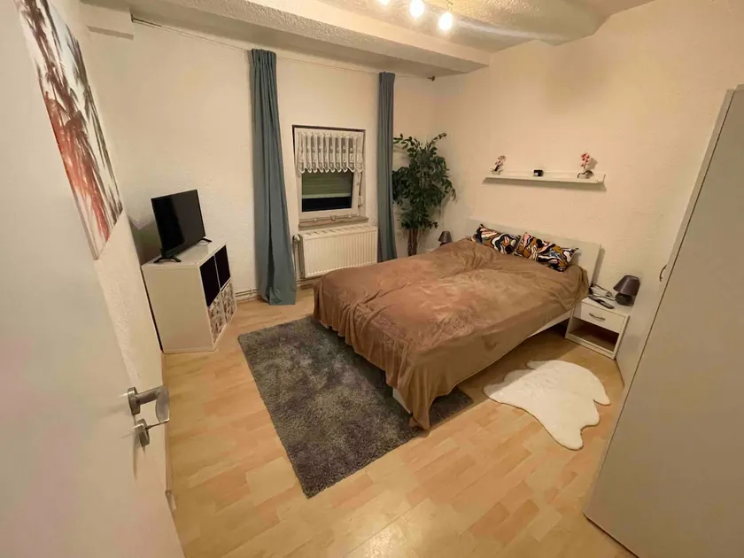 R&S-Homes-2-room /kitchen /TV in BS-Lehndorf - Image 1