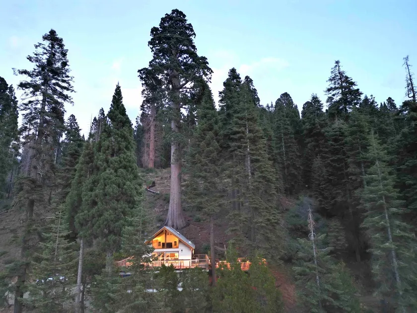Perfection: Private Giant Sequoias, 100 Mile Views - Image 1