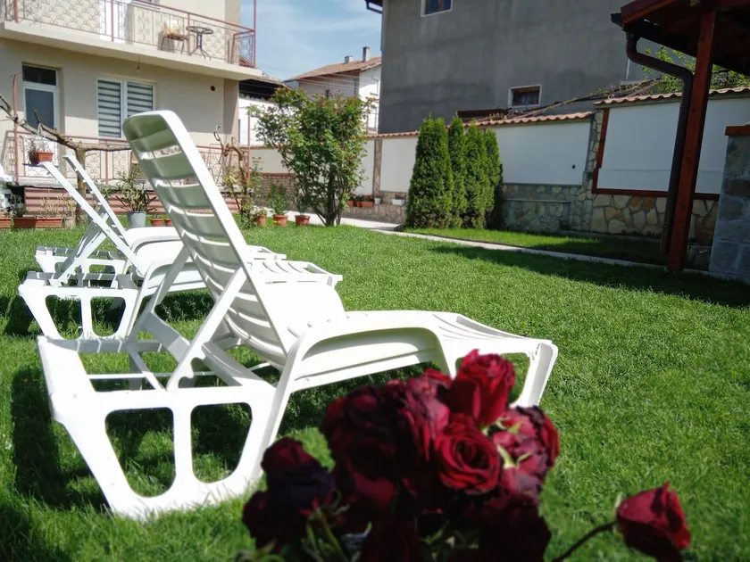 Holiday guest house KEMO Sapareva Banya - Image 1