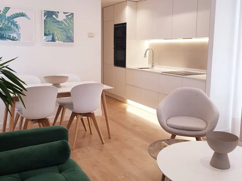 Apartment for 4 people with parking in Madrid - Image 1