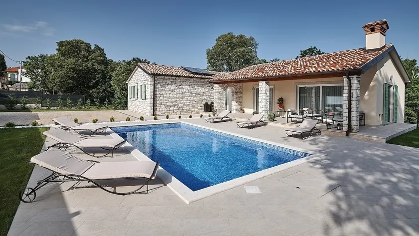 Villa Celtis - Lovely Villa Celtis in northwestern - Image 1