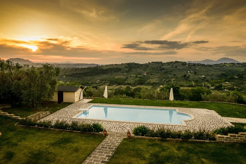 East Apartment near Rome_Home Restaurant_Pool - Image 1