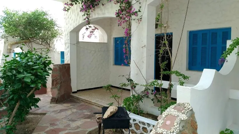 Comfortable apartment in charming residence - Image 1