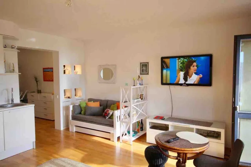 Cozy flat with side Baltic sea view - Image 1