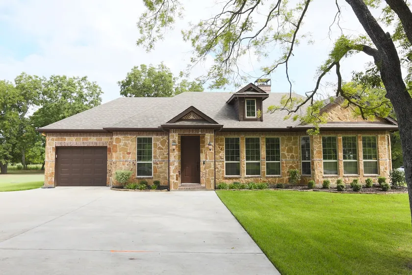 Beautiful Sunnyvale Guest House 15 Minutes East of Dallas - Image 1