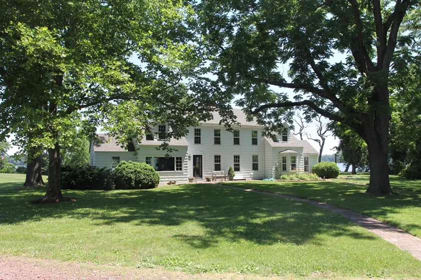 Entire River Front Home - 4 Bedrooms 4.5 Baths - Image 1