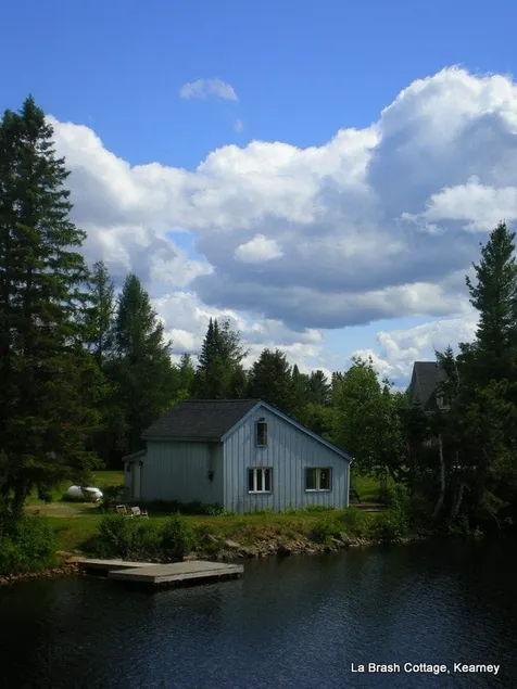 Cottage on the Magnetawan River Rent Wkly Sat-Sat. - Image 1
