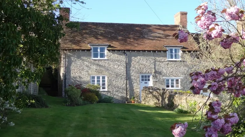 Character Farm Cottages - Image 1