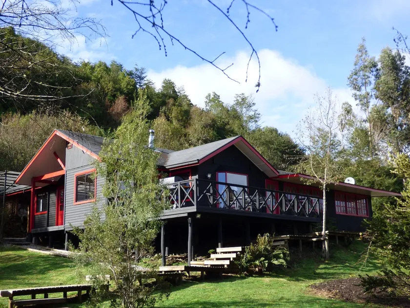 Wampo Lodge - Image 1