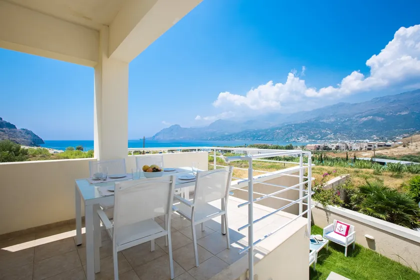 Michaela Beach House, Walk to Beach Shops & Dining, By ThinkVilla - Image 1
