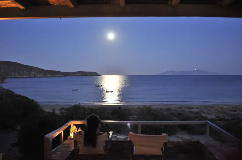 Design house on the beach - Image 1