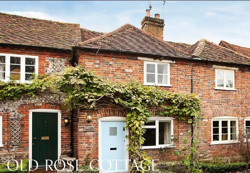 2 br charming cottage in idyllic Chilterns village - Image 1