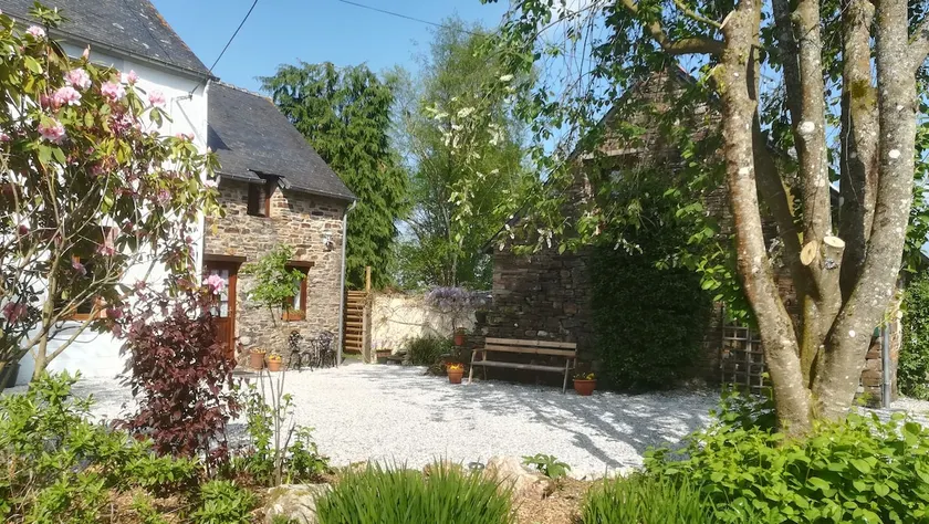 Country Cottages Brittany - Peony Cottage - Image 1