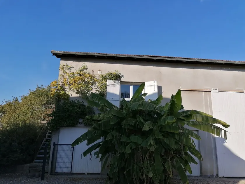 Le Grenier de Gaston (T2), South West with pool - Image 1