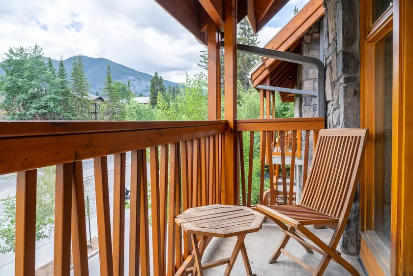Suite with Mountain View | Grotto Style Hot Pool! - Image 1