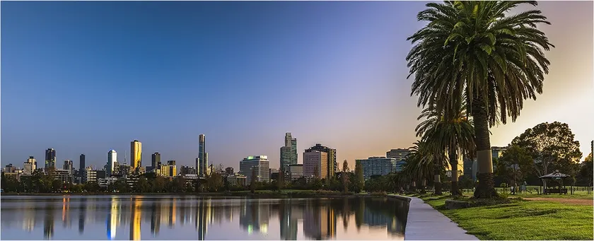 Albert Park, Melbourne - Superbly Located Studio - Image 1