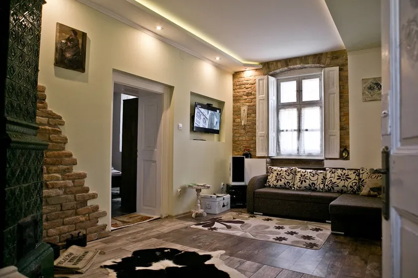 Gyulai 200 Years Apartment - Image 1