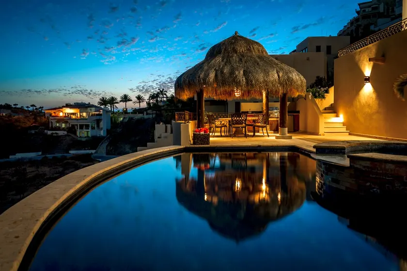 Hermosa Villa privada en Pedregal, en el centro de Cabo, cuarta noche gratis! - Image 1
