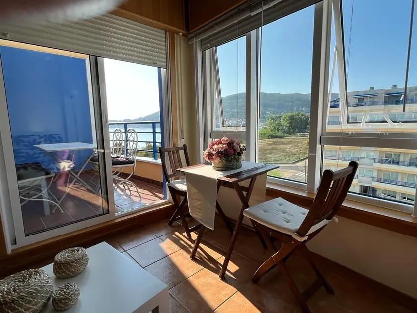 Oceanfront apartment with beautiful views - Image 1