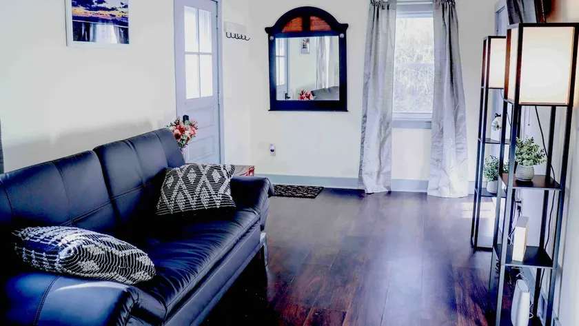Cozy Apartment • Minutes to Middlebury - Image 1