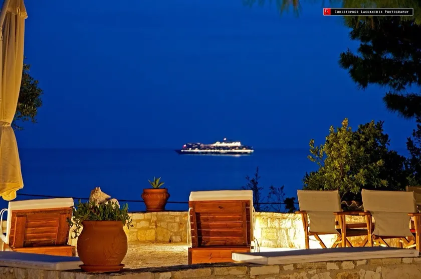Captain Mike's Villa - Image 1