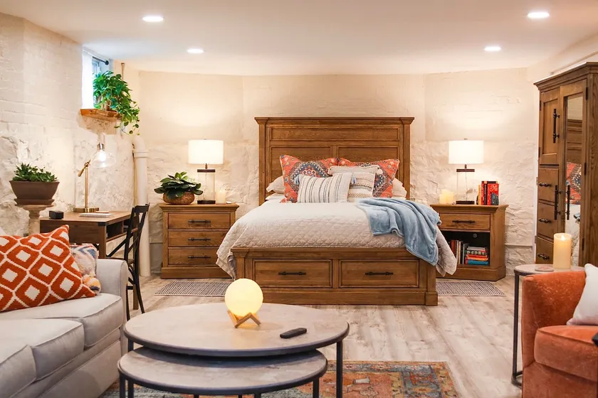 Modern Urban Getaway | Near Yale + Downtown - Image 1