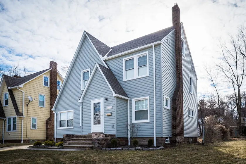 Highly refined and fully remodeled heights home - Image 1