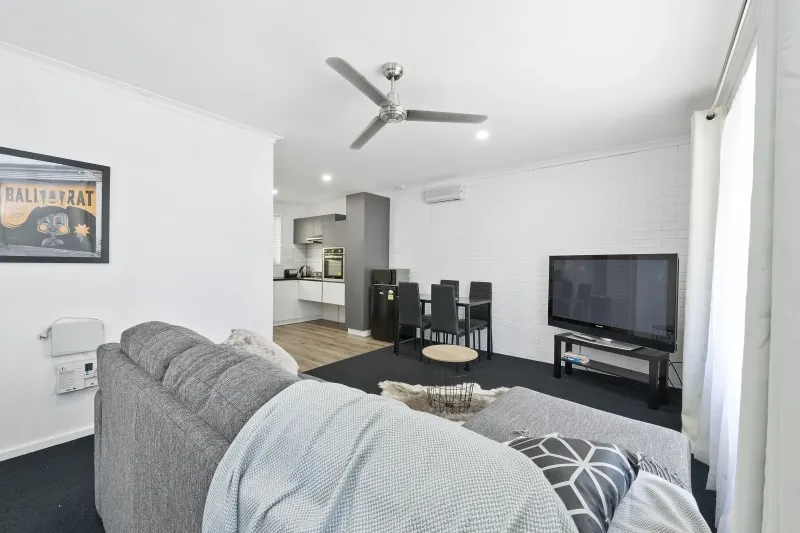 Family Apartment on Main, Steps to Sovereign Hill - Image 1