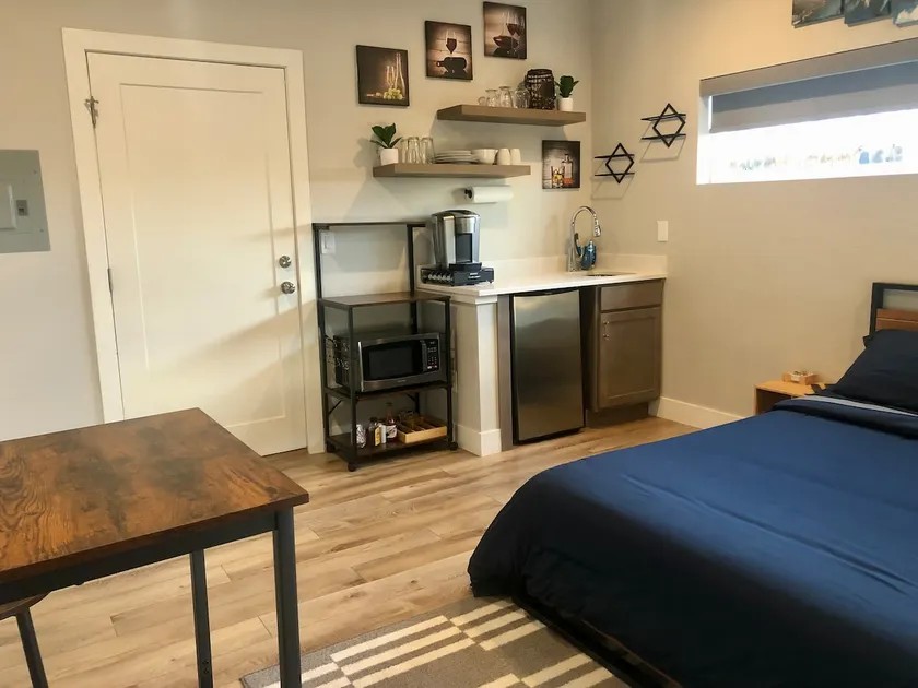 Cozy Guest Suite Perfect for Red Rocks & Downtown! - Image 1