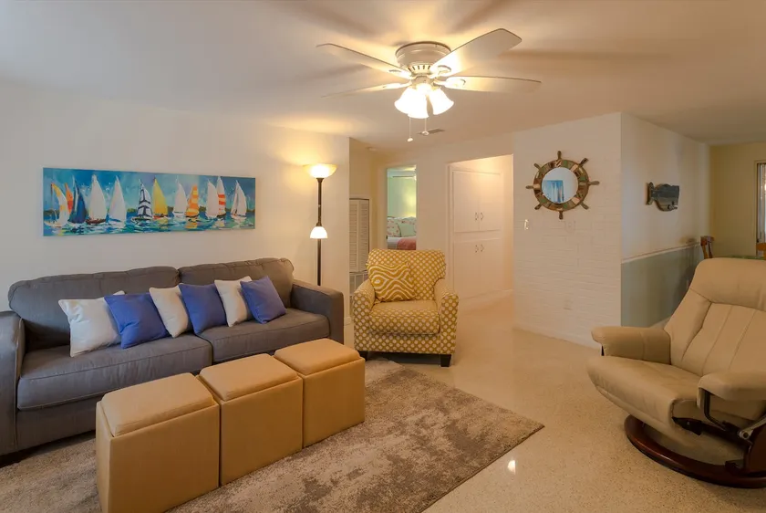 Walkable Safety Harbor Home. Two blocks from town! - Image 1