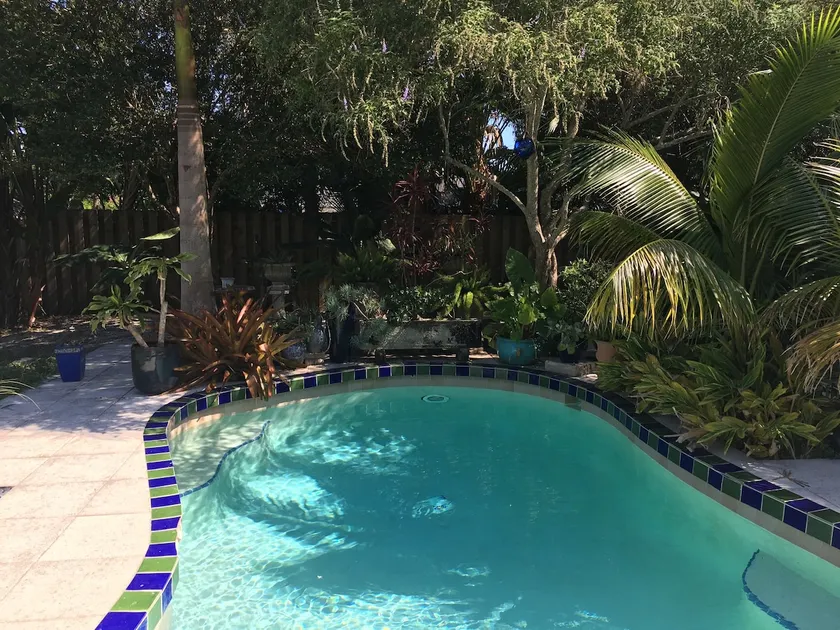 Private Siesta Beach House Oasis with Heated Pool. - Image 1