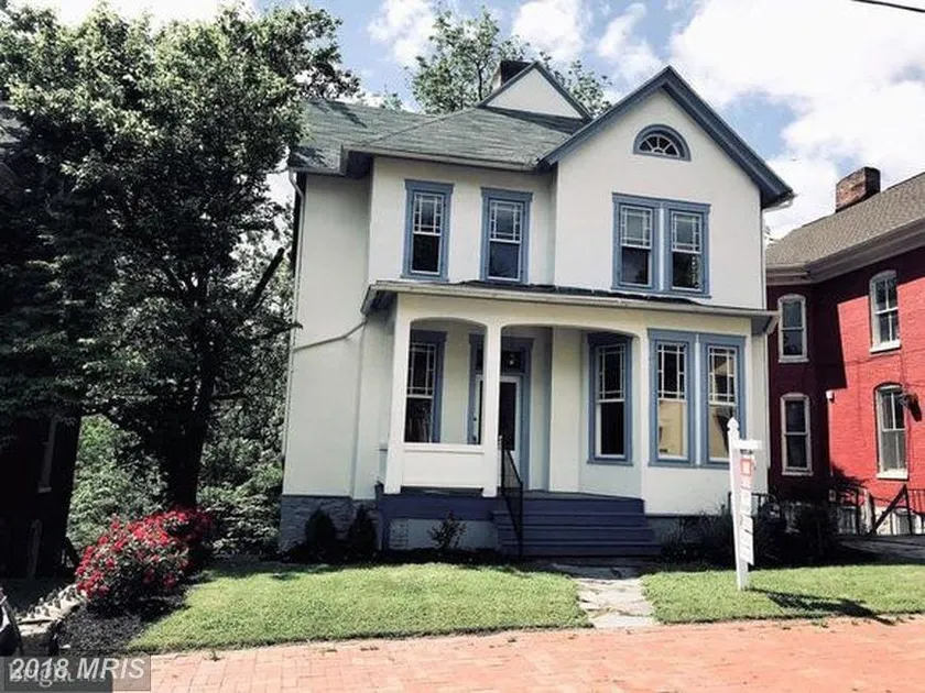 One block from City Park in Hagerstown - Image 1