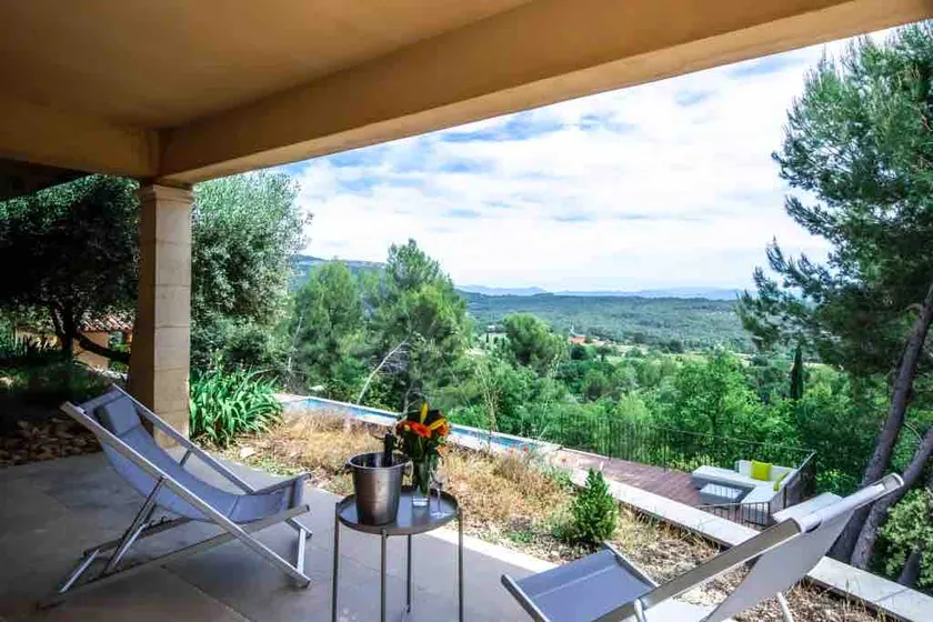 Independent Panoramic Studio with Pool - Le Tholonet - Image 1