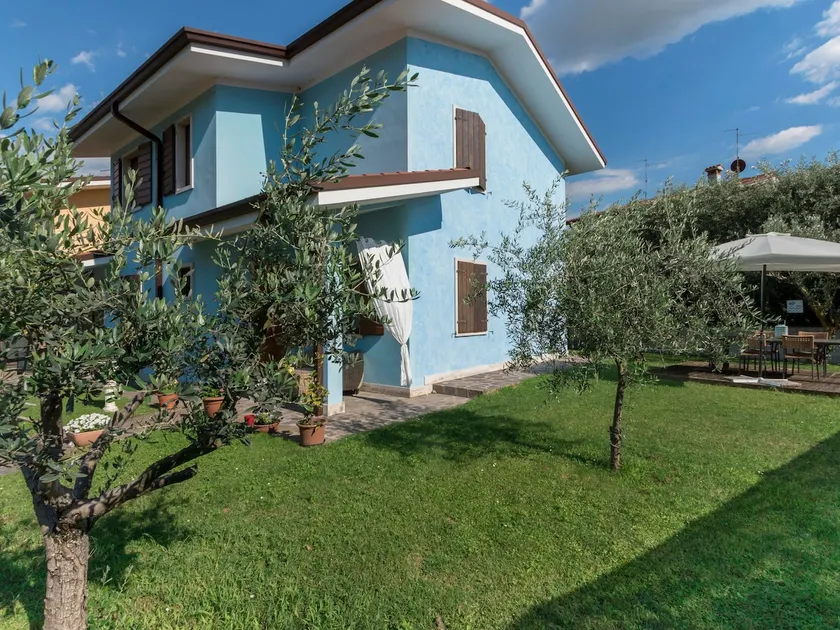 Holiday Apartment \"Bella Cora\" With Garden and Private Rooftop Terrace - Image 1
