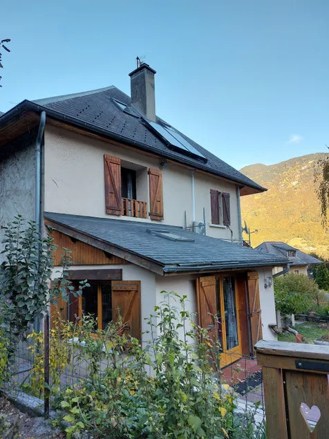 LES MARMOTTES Superb apartment within 30 minutes of Maurienne ski resorts - Image 1