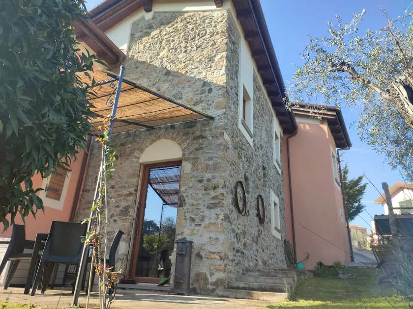 ”Casa dell'Erta” between CINQUE TERRE and the APUANE ALPS - Image 1